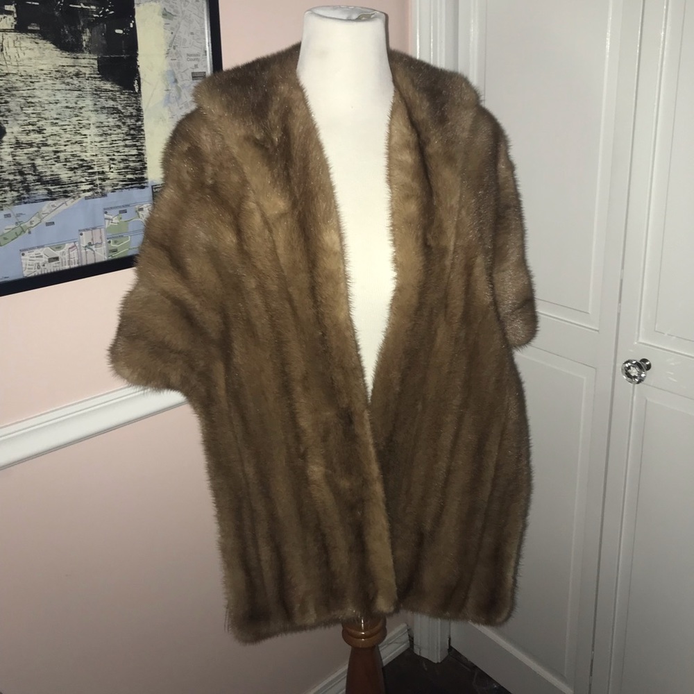 REAL MINK STOLE 🌼IN PERFECT CONDITION🌼